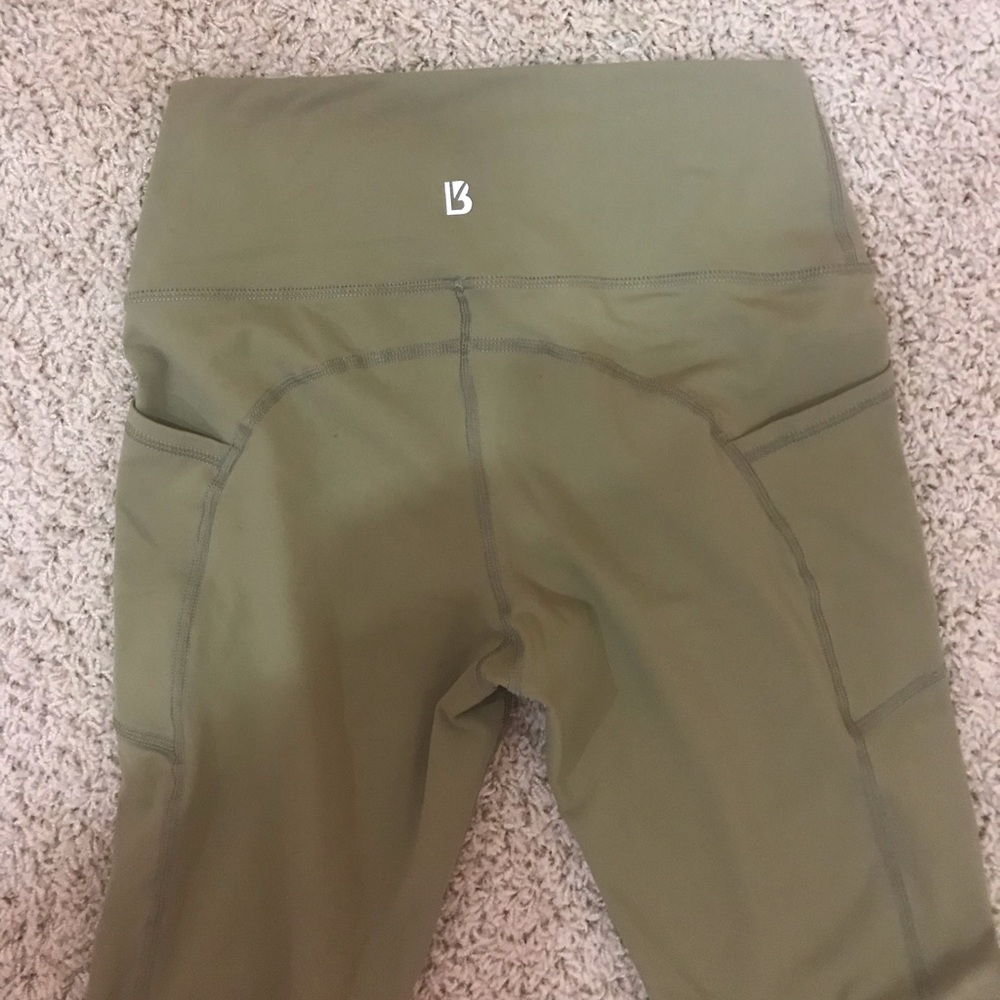 Buff bunny Luna leggings